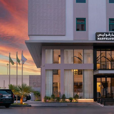Marvelous Hotel 타부크 외부 사진