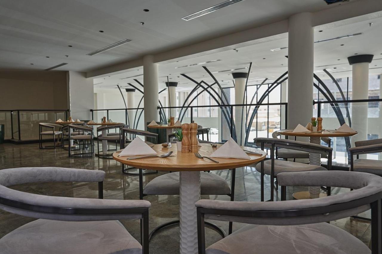 Marvelous Hotel 타부크 외부 사진